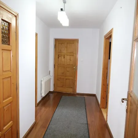 Czar Gor Apartment *